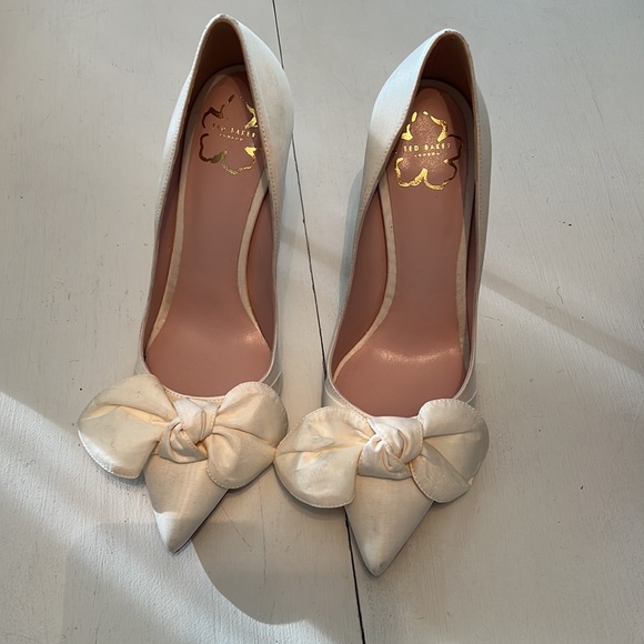Ted baker hyana point pump cream 10 - Picture 5 of 13